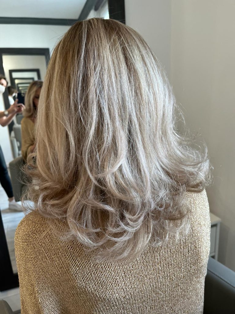 coiffeur à la varenne saint hilaire spécialiste blond 94210